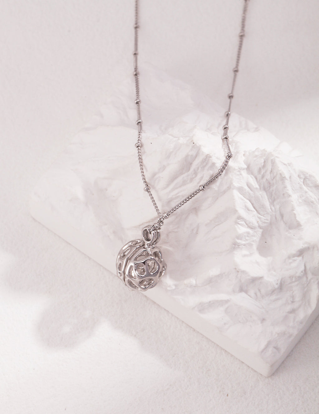 Aeris Orb Necklace