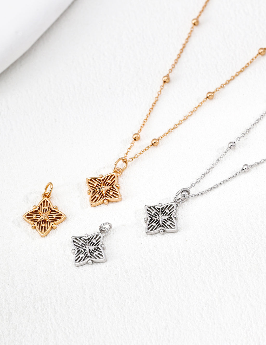 Astralis Clover Necklace