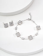 Clova Radiant Earrings