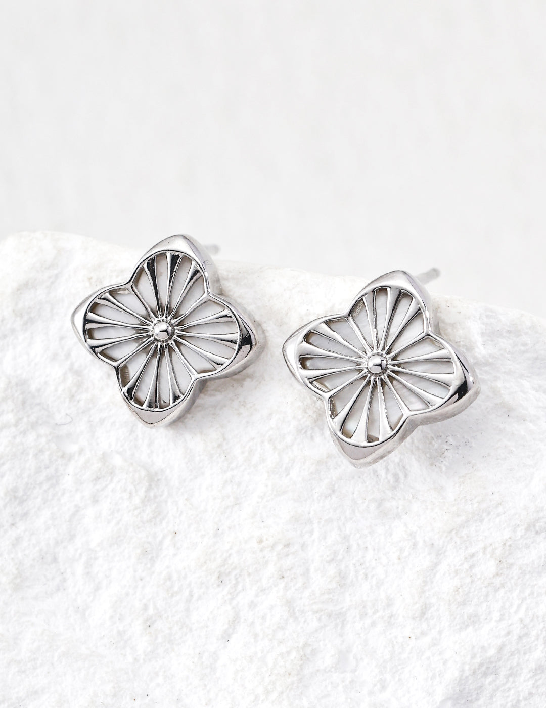 Clova Radiant Earrings