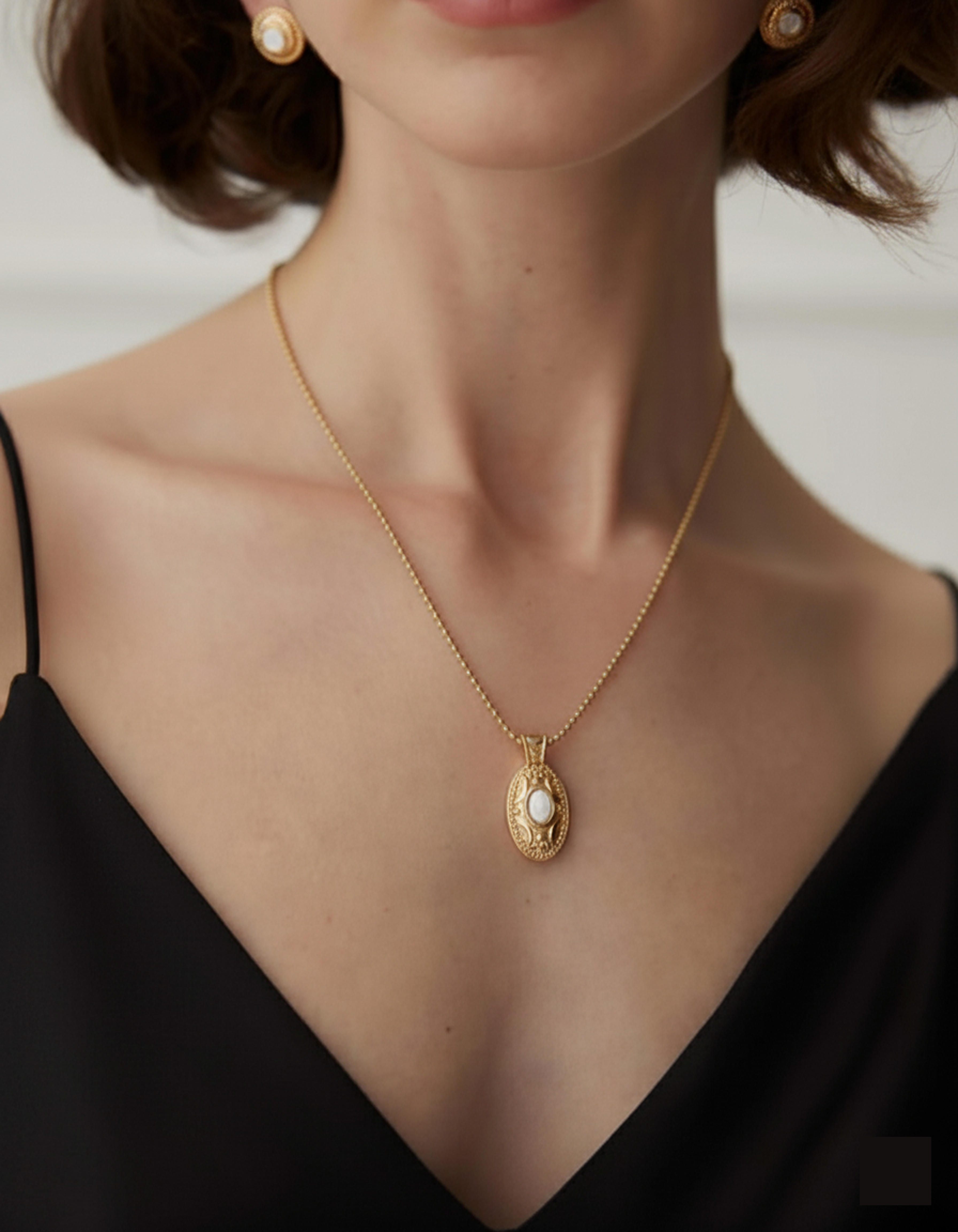 Costal Heirloom Pendant Necklace