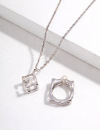 Cubis Pearl Necklace