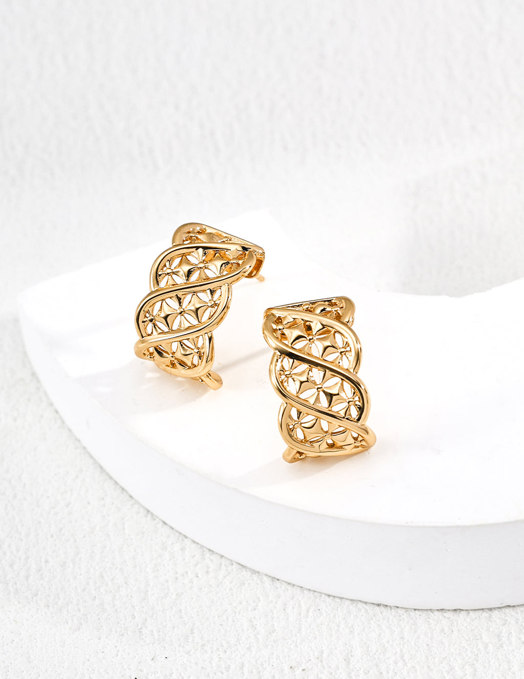 Elara Flow Earrings