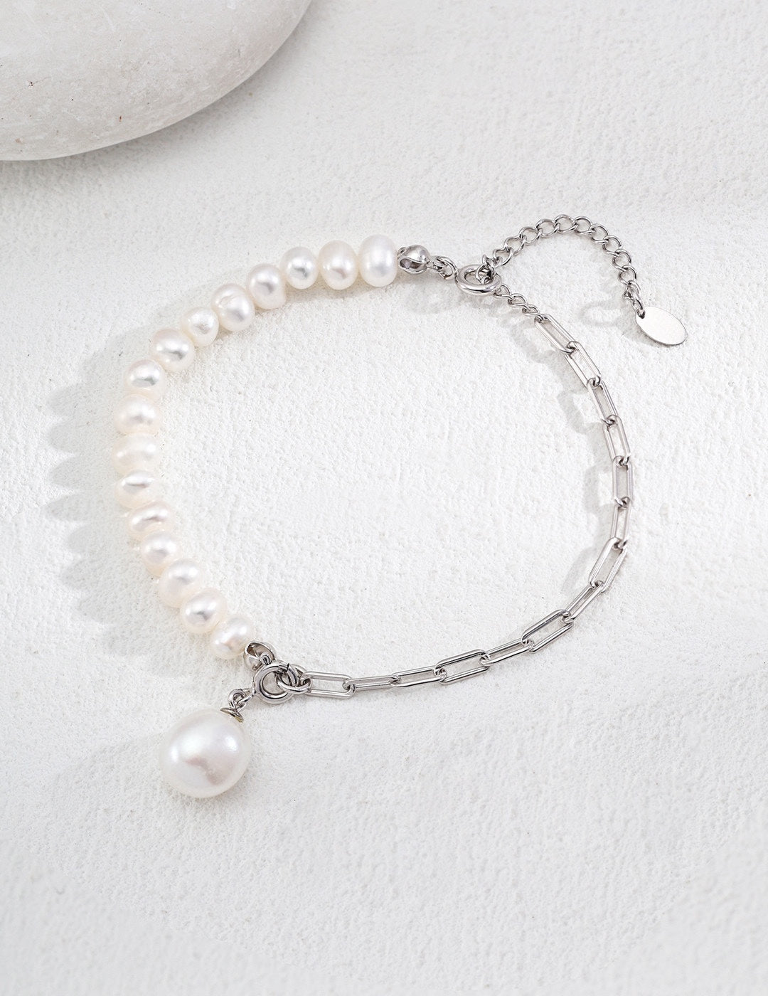 Equinox Pearl Bracelet