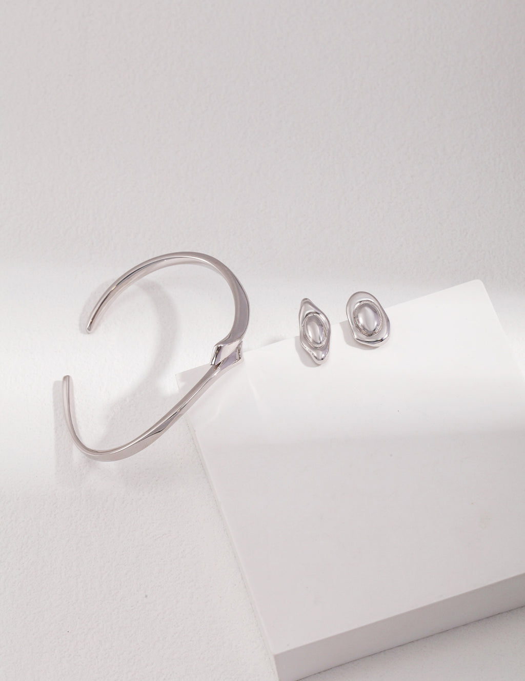 Nexor Asymmetrical Earrings