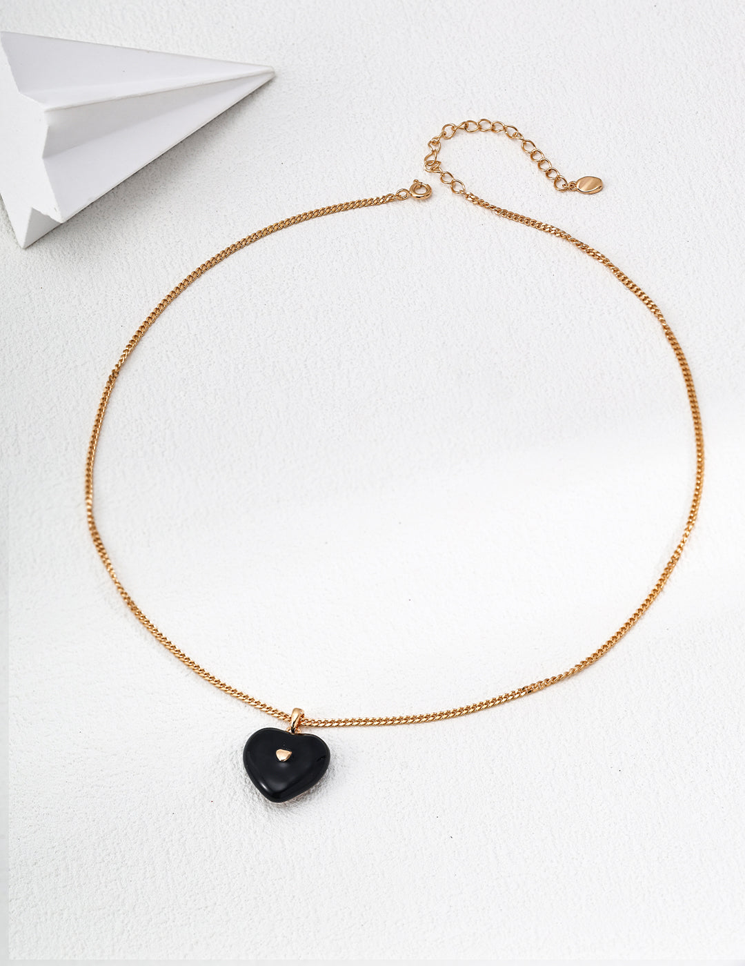 Nior Core Heart Necklace