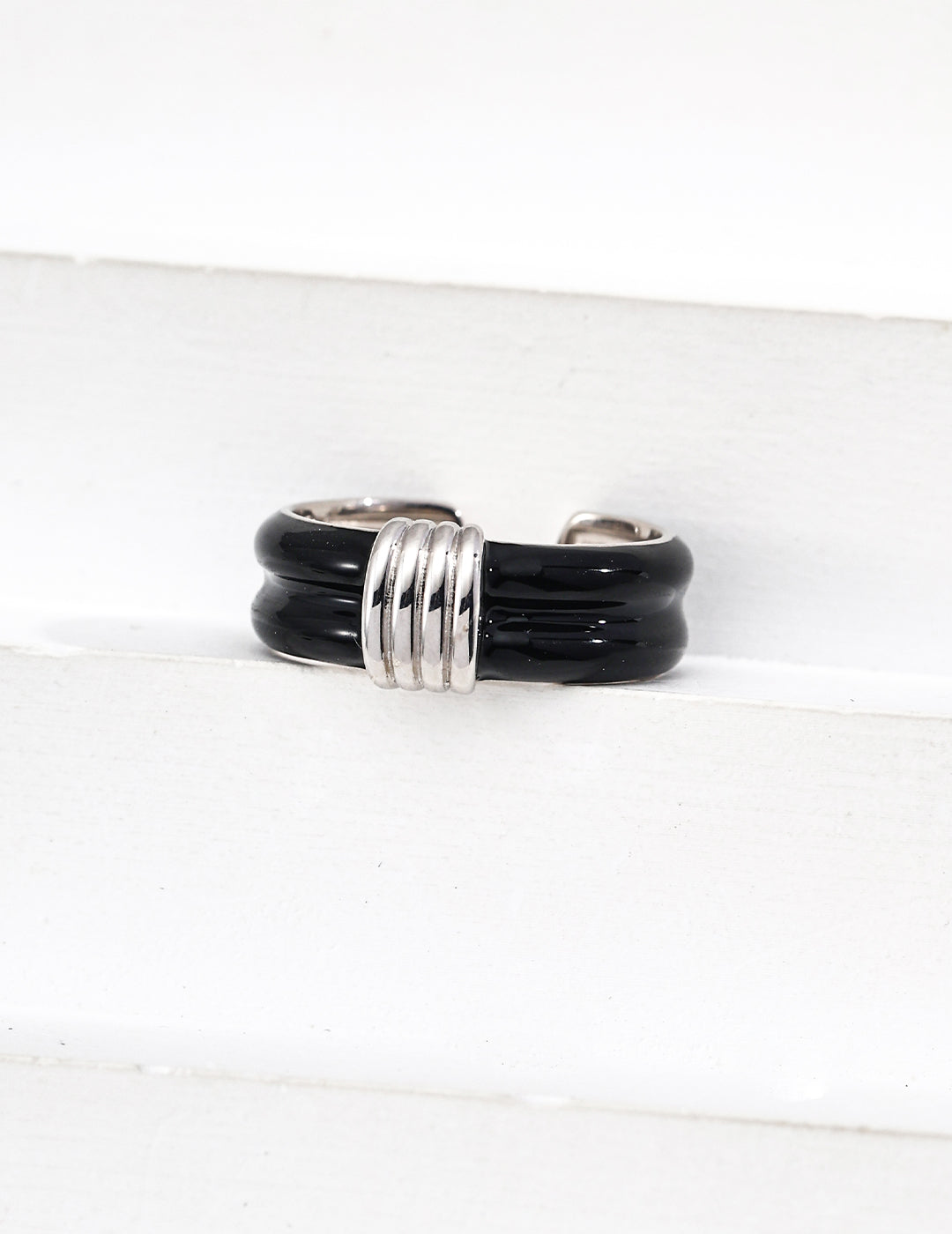Noir Coil Ring