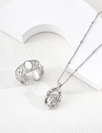 Regna Mother of Pearl Necklace
