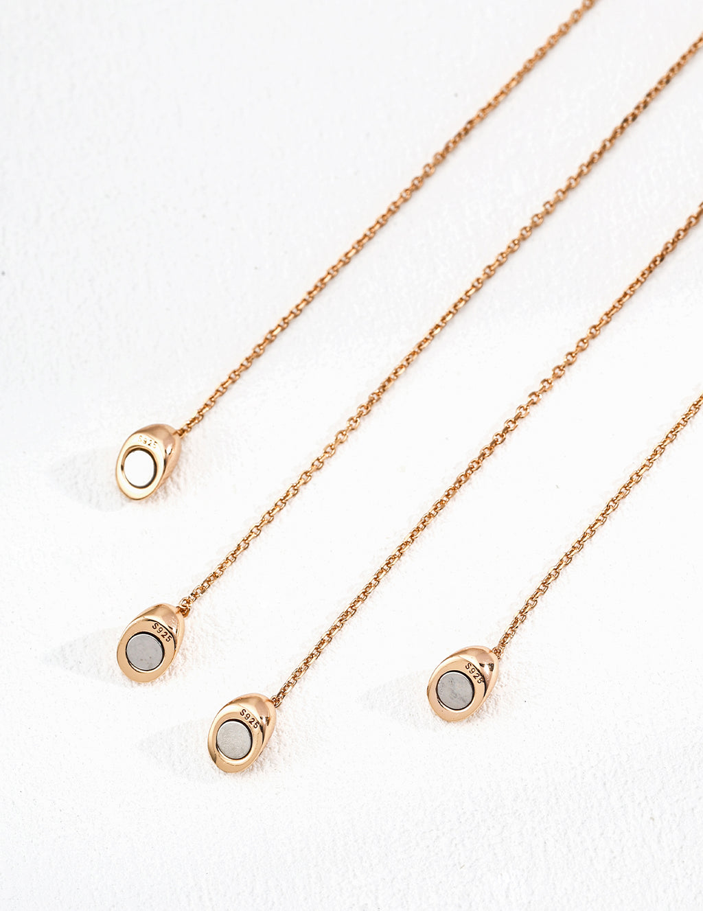 Toren Heart Magnet Necklace