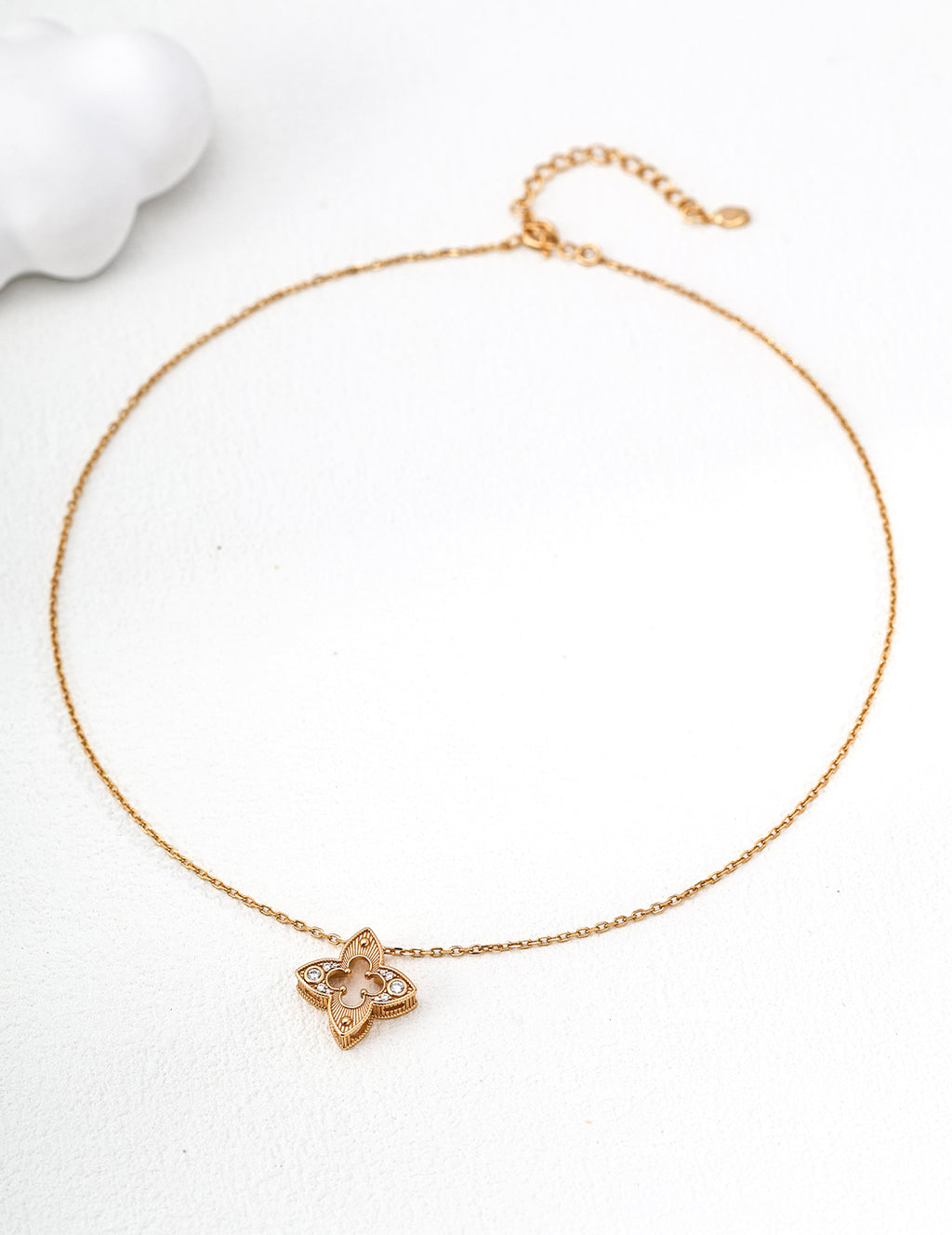 Valor Clover Necklace