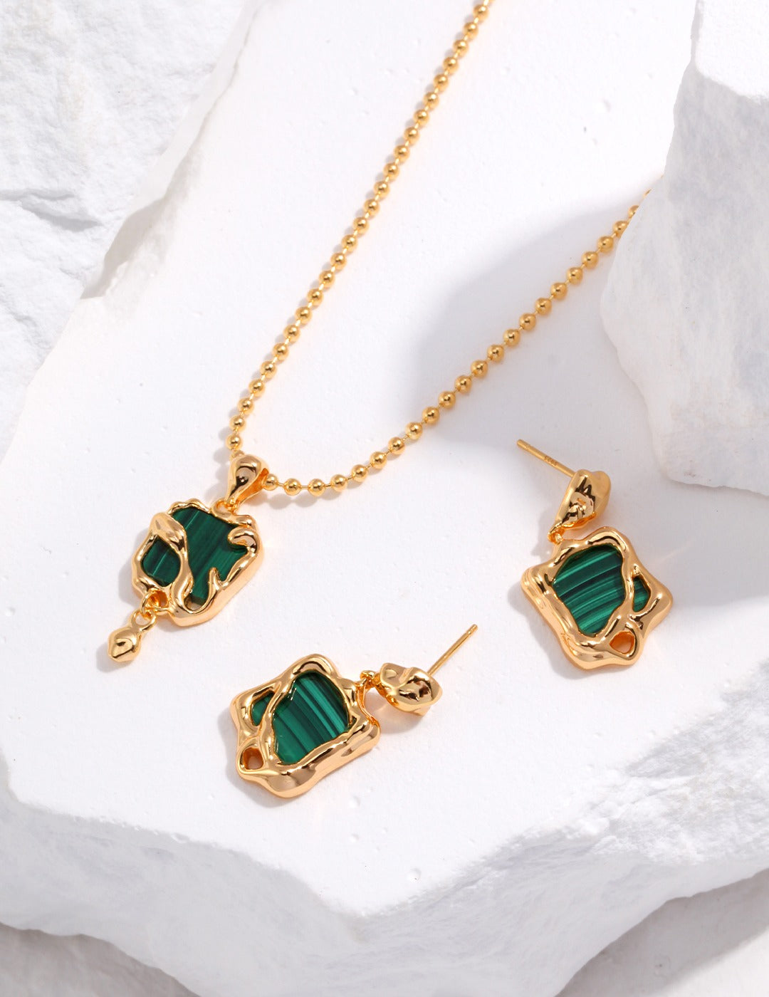 Verra Malachite Earrings