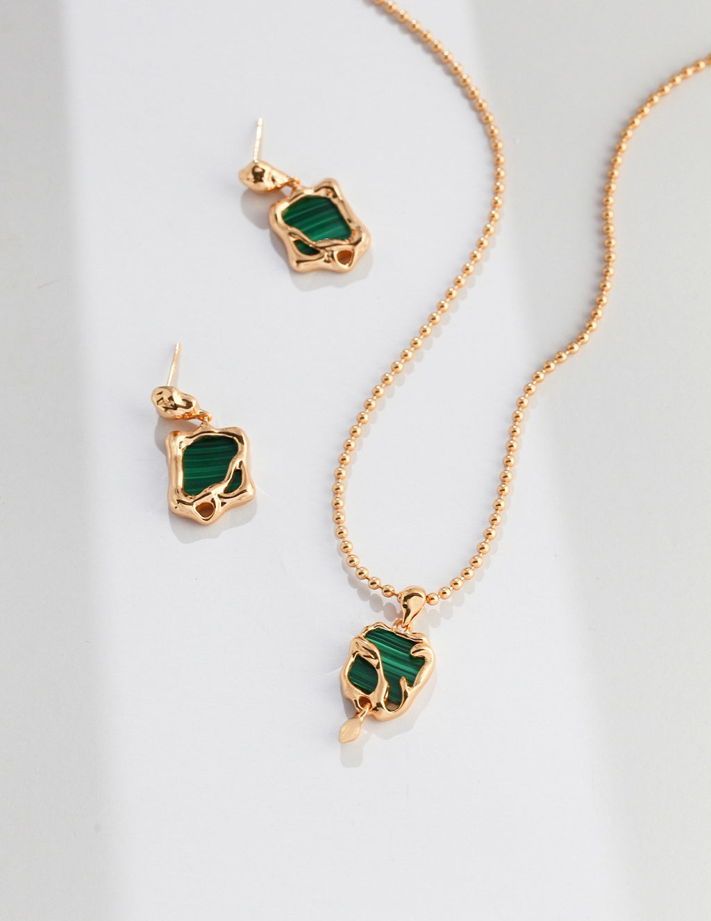 Verra Malachite Necklace