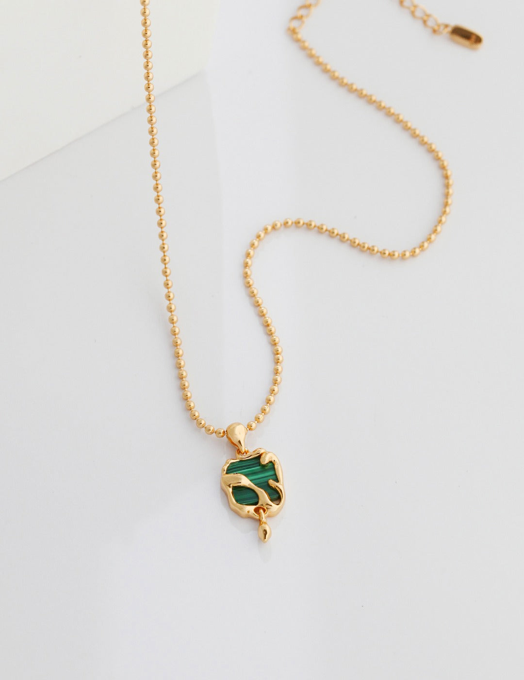 Verra Malachite Necklace