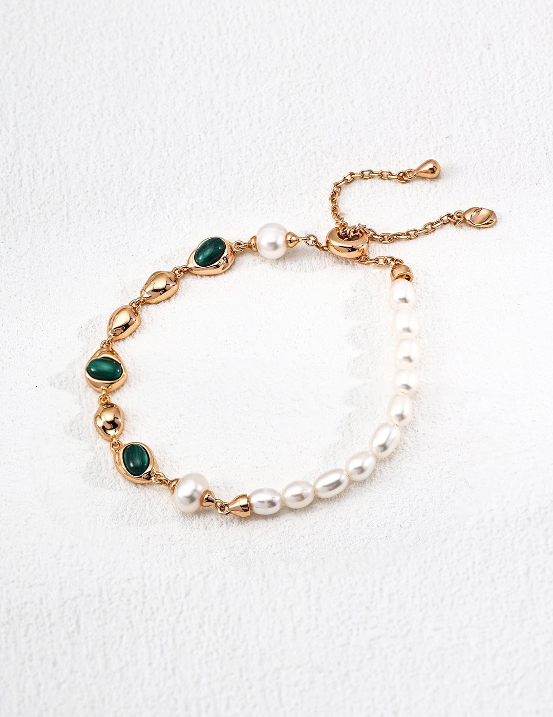modern gemstone bracelet women gold chain with green oval stones and freshwater pearls adjustable clasp