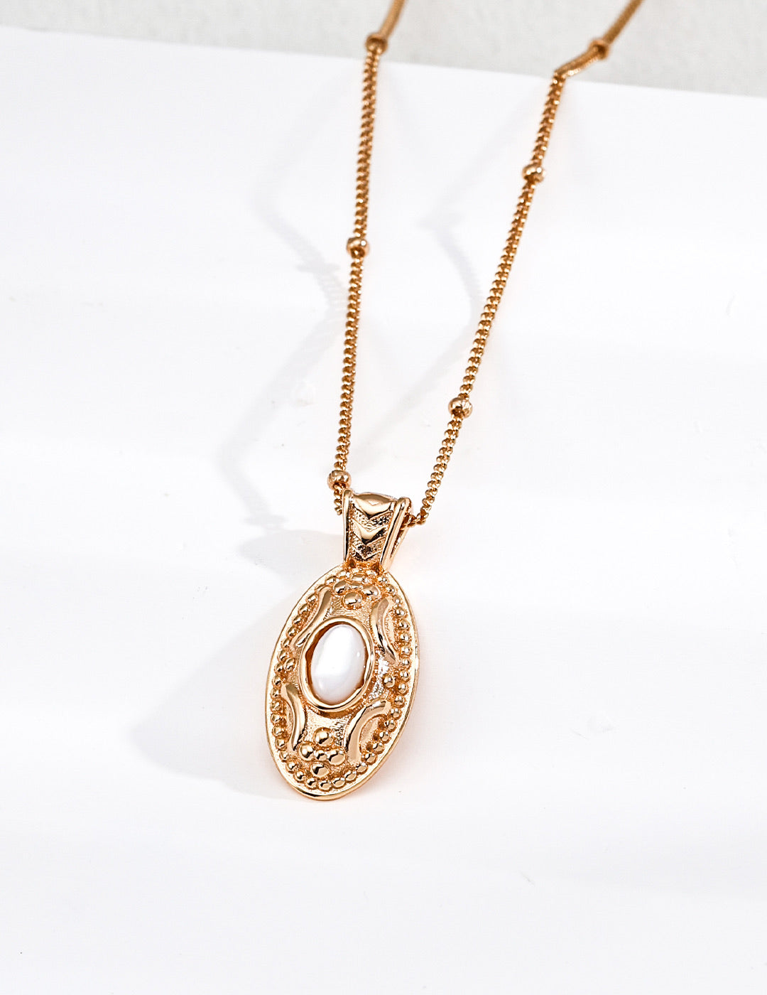 Costal Heirloom Pendant Necklace