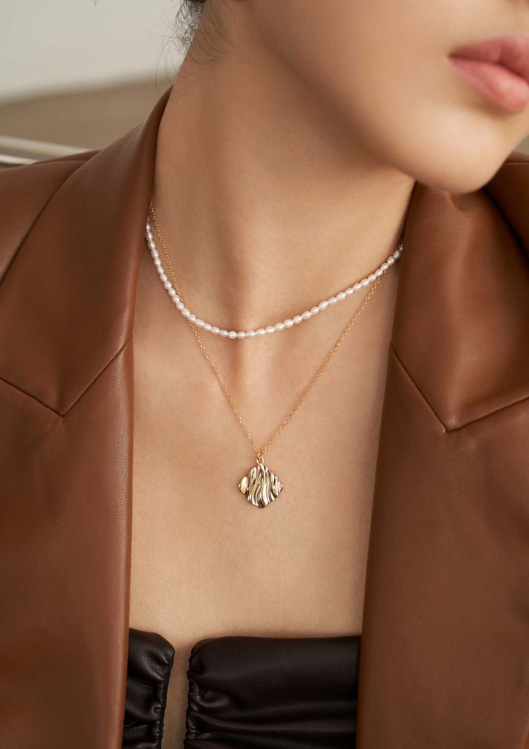 Drift Pearl Necklace